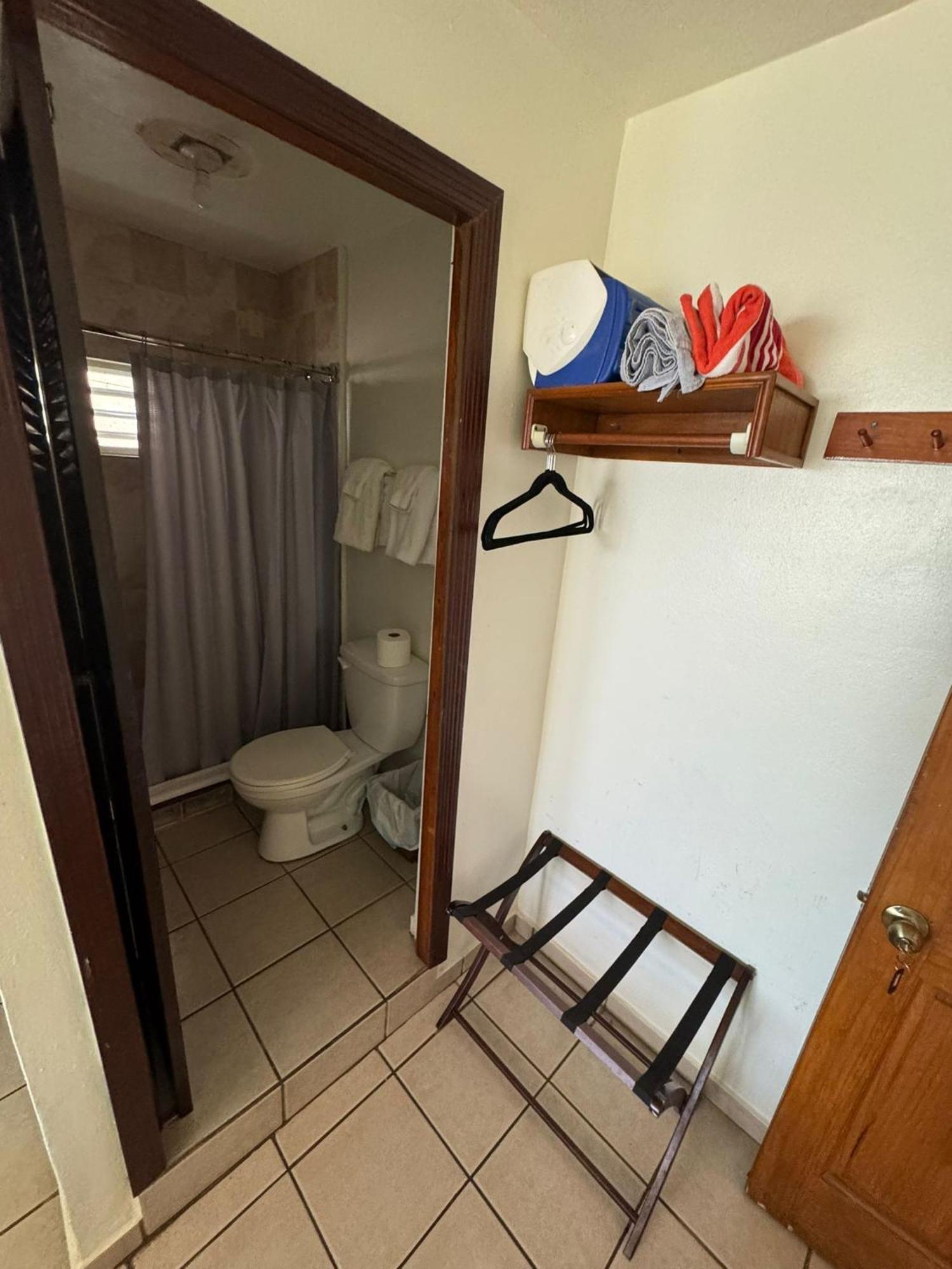 Villa Coral Guesthouse Вьекес Экстерьер фото